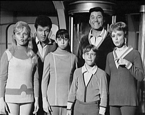 [mid to late 1960s] Lost in Space cast posing for the camera ...