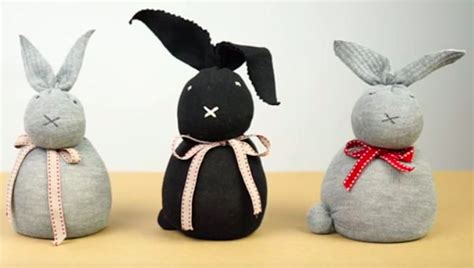 How To Make The Most Adorable DIY Bunny—Out Of A Sock!