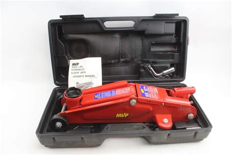 Mvp F Pl Lbs Hydraulic Floor Jack Property Room