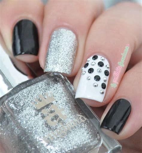 30 Stylish Black & White Nail Art Designs - For Creative Juice