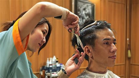 💈(ASMR) Cute Japanese Female Barber’s All-Inclusive Haircut, Shave, Ear