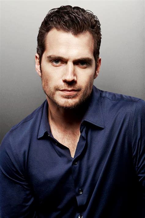 Henry Cavill Latinfans Henry Cavill Nombrado El Hombre Mas Sexy Del 2013por La Revista Glamour