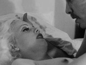 MARY VIVIAN PEARCE Nude AZNude