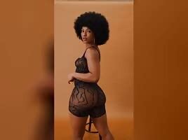 Lingerie Model Shesfreaky