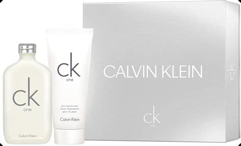 Купить духи Calvin Klein CK One Eau De Toilette — женская туалетная ...