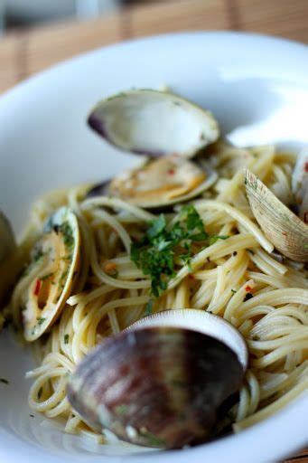 Spaghetti Vongole Recipe Jamie Oliver Pasta Recipes Recipe