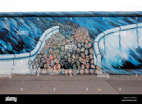 The Berlin Wall Art Hi Res Stock Photography And Images Alamy