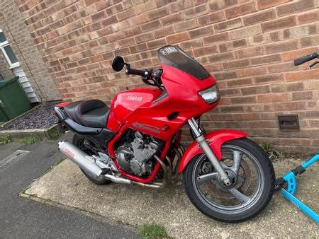 YAMAHA Yamaha Xjr Xj Xj600 600 Diversion Long Mot June 2023 Occasion