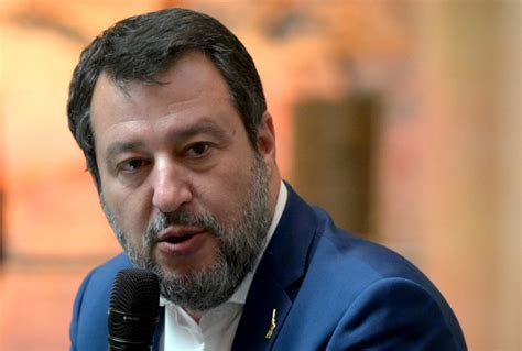 Salvini Nel Possibile La Prima Centrale Nucleare Tiscali Ambiente