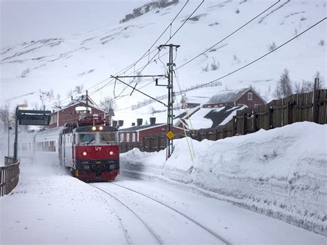 Riksgränsen – updated ski portfolio - Madeleine Lithvall