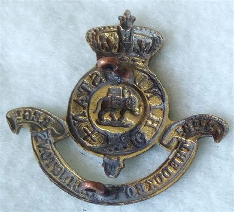 Ms Army Cap Badge Royal Artillery Ubique Cap Badge Mauricecsawyer