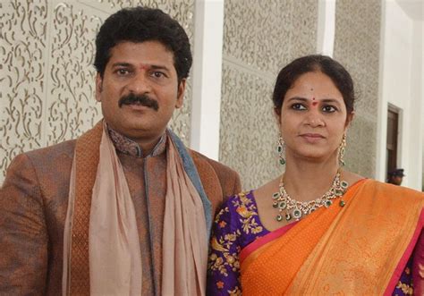 Cm Revanth Reddy Daughter And Wife Photo Goes Viral