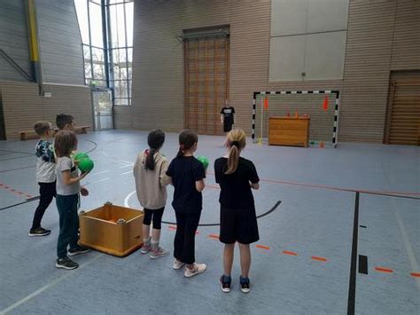 Handball Aktionstage An Der Grundschule Elversberg Spiesen Elversberg