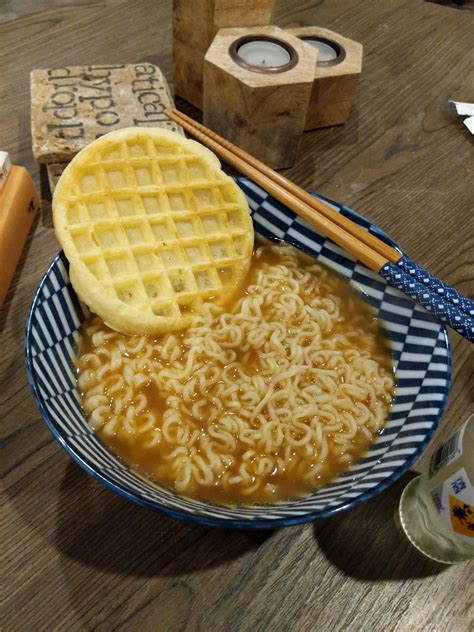 [Homemade] ramen with a soggy waffle : r/food