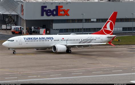 Thy Turkish Airlines Boeing Ng Max Tc Lyd Photo