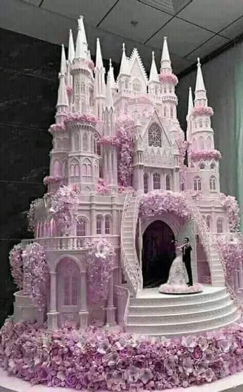 Pin By Emmy On DREAM CAKES Castle Wedding Cake Extravagant Wedding