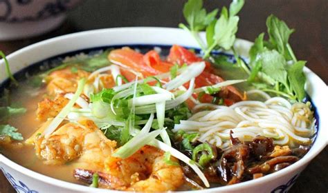 Top 10 foods in Binh Duong - Scooter Saigon Tours