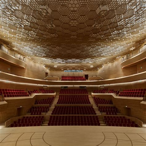 La Seine Musicale / Shigeru Ban Architects | ArchDaily