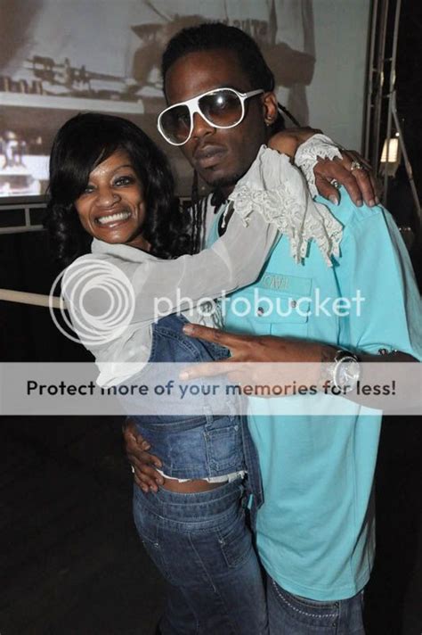 Jennie Darko: KEYSHIA COLES MOTHER IS ENGAGED & PREGNANT