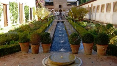 Las 5 fuentes de la Alhambra de Granada más bonitas Visitanddo