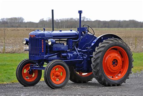 Buying A Fordson E27N Heritage Machines