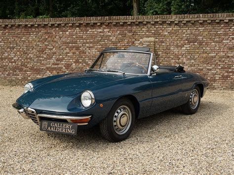 Alfa Romeo Spider Duetto Classic Driver Market