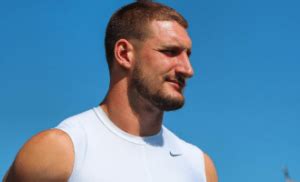 Joey Bosa injury update: Los Angeles Chargers linebacker suffers foot ...