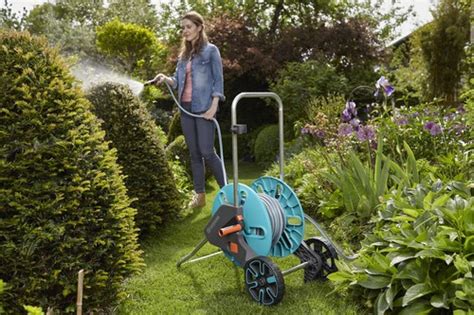 Gardena Slangenwagen AquaRoll M Set Kopen Gardena Flymo Dealer