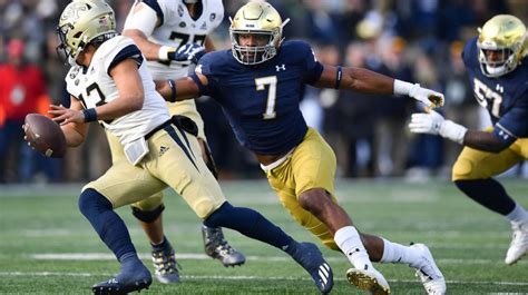 First Glance At Notre Dames 2023 Draft Class Defense Edition