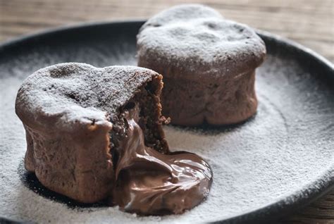 Cyril Lignac D Voile La Recette De Son Fondant Au Chocolat Facile