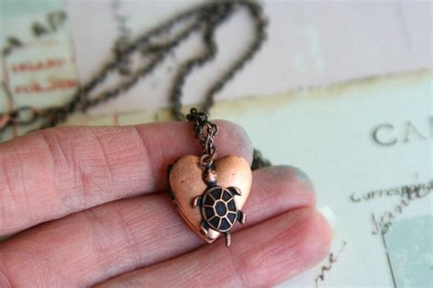 Turtle. Heart Locket Necklace. Copper Ox - Etsy