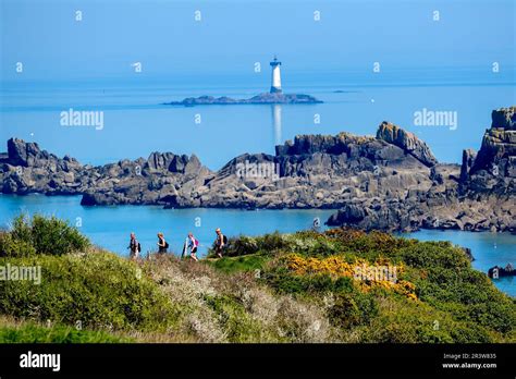 Phare De La Pierre De Herpin Fotograf As E Im Genes De Alta Resoluci N