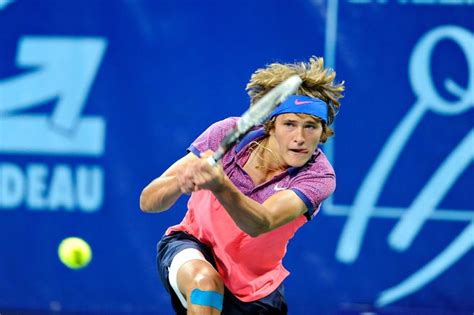 Le Joueur De Tennis Alexander Zverev Condamné à Une Forte Amende Pour