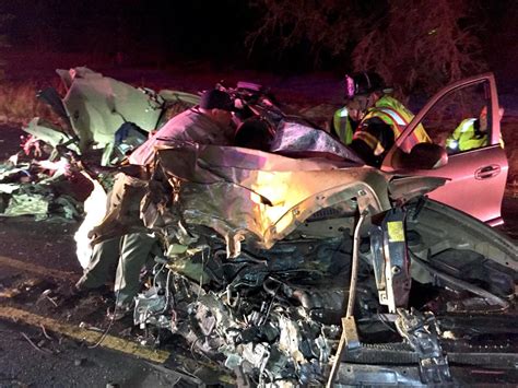 Police Dui Driver Speeding Over 100 Mph Crashes Splits Car In Half