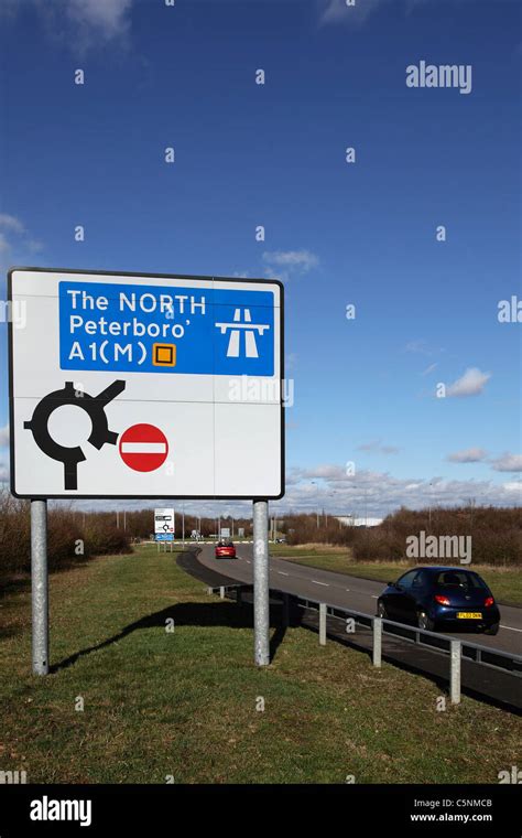 Motorway Signs Stock Photos & Motorway Signs Stock Images - Alamy