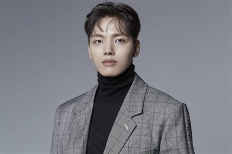 9 Potret Yeo Jin Goo Yang Akan Comeback Drama Beyond Evil