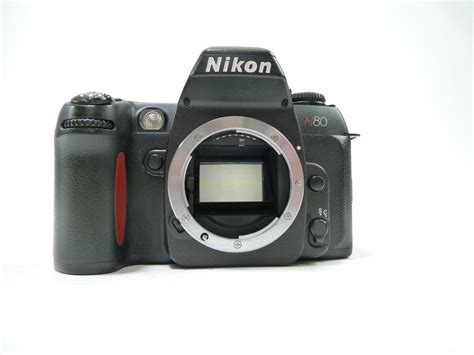 Nikon N80 35mm Film Slr Camera With 35 70mm F33 45 Af Nikkor Lens