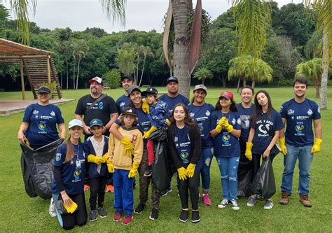 Mutirão de limpeza do Rio Camboriú movimenta instituições e voluntários