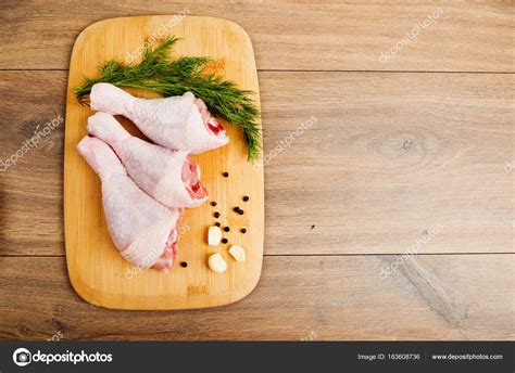 Raw chicken legs — Stock Photo © valphoto #163608736