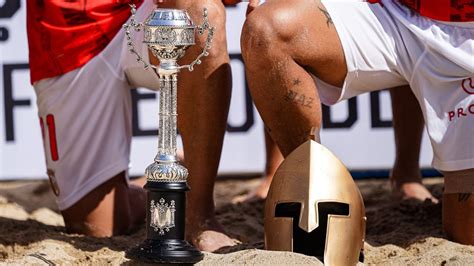 Gd Ilha O Advers Rio Dos Gverreiros Na Areia Na Ta A De Portugal