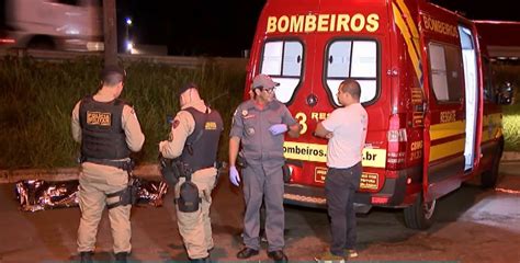 Homem mais de 30 passagens pela polícia é morto a facadas em