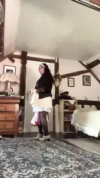 In Small Lace Skirt Gay Amateur Amateur Porn Feat Soumise Xhamster