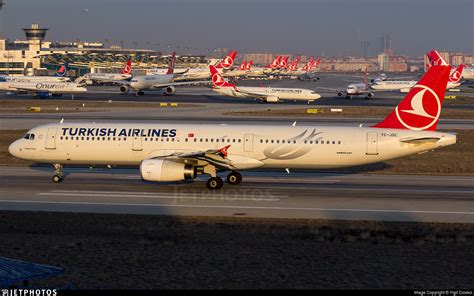 Tc Jsc Airbus A Turkish Airlines Yigit Cicekci Jetphotos