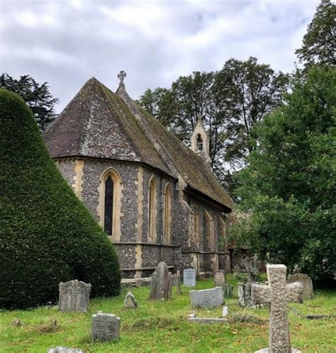 St John The Baptist Churchyard Kidmore End