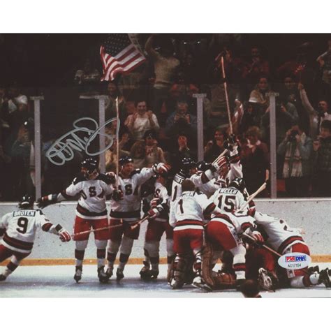 Al Michaels Signed Team USA "Miracle on Ice" 8x10 Photo (PSA COA) | Pristine Auction