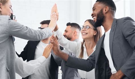 10 Timely Statistics About The Connection Between Employee Engagement