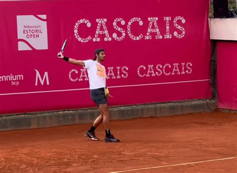 VIDEO. Musetti practicing his backhand in Estoril - Tennis Tonic - News ...