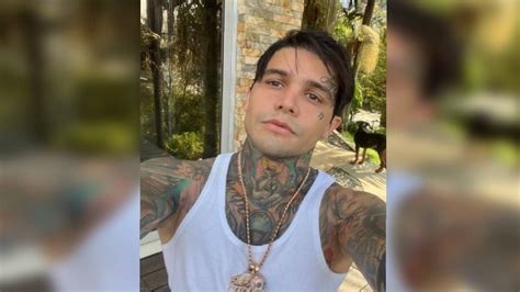 Yéferson Cossio Compartió Fotos De Los Fanáticos Que Se Tatuaron Su Rostro