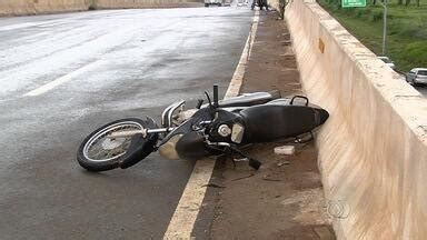 Bom Dia Go Motociclista Morre Ap S Bater Em Mureta E Cair De Viaduto