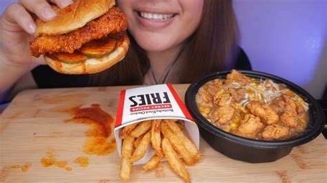 Nashville Chicken Sandwich Kfc Asmr Kfc Spicy Chicken Sandwich Eating